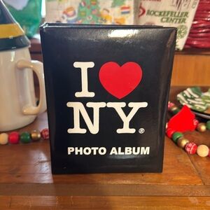 I ❤️ NY PHOTO ALBUM.